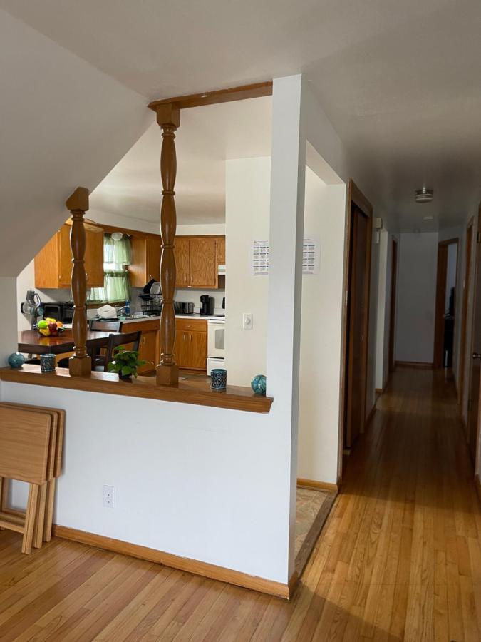 Апартаменты Elite Casa Collection -Free Coffee, Parking, And Wi-Fi Милуоки Экстерьер фото
